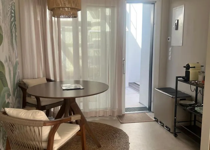 דירה Rooftop Hideaway Mit Whirlpool & Panorama *