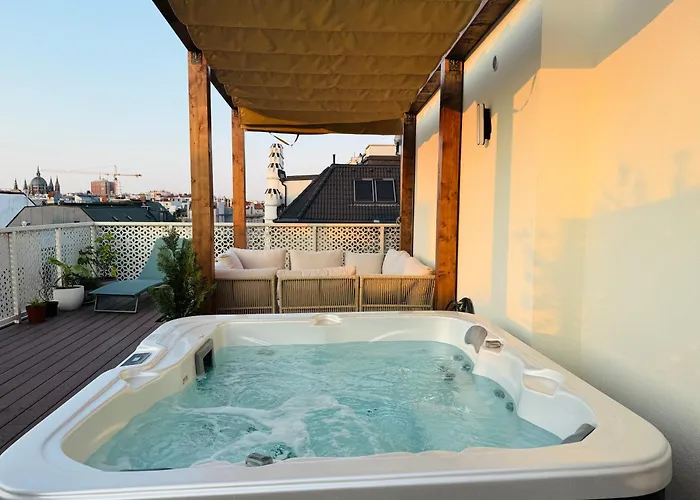 דירה Rooftop Hideaway Mit Whirlpool & Panorama