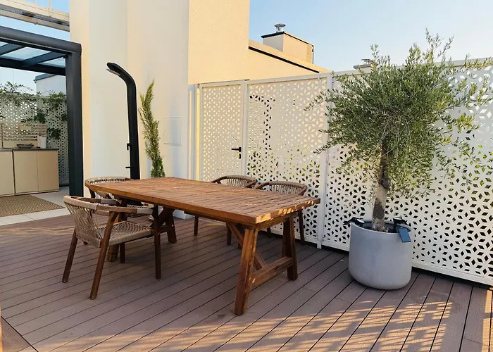 דירה Rooftop Hideaway Mit Whirlpool & Panorama